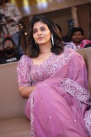 Anjali Shines with Effortless Charm